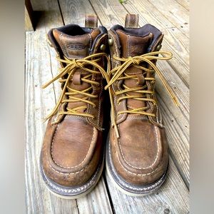 Men’s KEEN Cincinnati boots 10